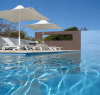 Shutters On The Beach - Airlie Beach Holiday