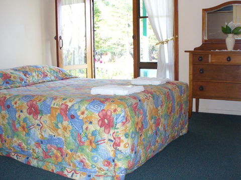 Bonaways - Airlie Beach Holiday 1