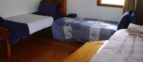 Crebra Farmhouse - Airlie Beach Holiday 1