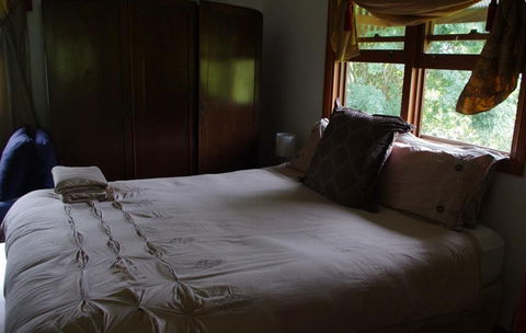 Crebra Farmhouse - Airlie Beach Holiday 3