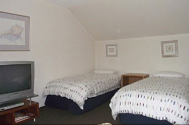 Godshill Lodge - Holiday Home - Airlie Beach Holiday 2