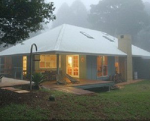 Godshill Lodge - Holiday Home - Airlie Beach Holiday 5