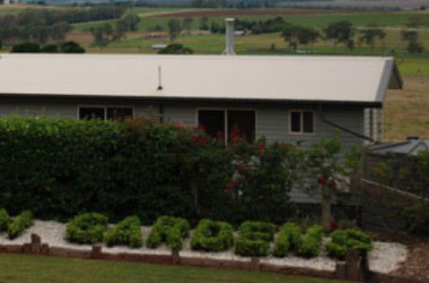 Mulanah Gardens Bed And Breakfast Cottages - Airlie Beach Holiday 0
