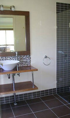 Ravensbourne Escape Tree Tops - Airlie Beach Holiday 1