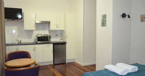 La Costa Motel - Airlie Beach Holiday 1