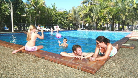 Gold Coast Tourist Parks Kirra Beach - Airlie Beach Holiday 0