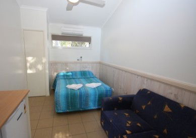 Gold Coast Tourist Parks Kirra Beach - Airlie Beach Holiday 2