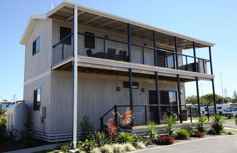 Gold Coast Tourist Parks Broadwater - Airlie Beach Holiday 1