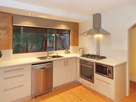 Woodstone Cottages - Airlie Beach Holiday 3