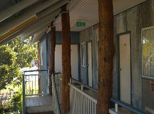 Kimberley Croc Backpackers YHA - Airlie Beach Holiday 1