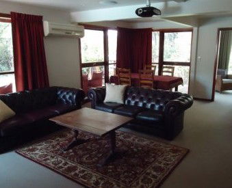 Fairy Wren Lodge Bed & Breakfast - Airlie Beach Holiday 2