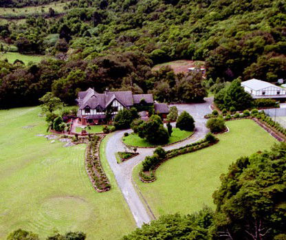 Springbrook Mountain Lodge - Airlie Beach Holiday 1