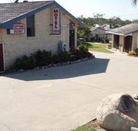 Gladstone Village Motel - Airlie Beach Holiday