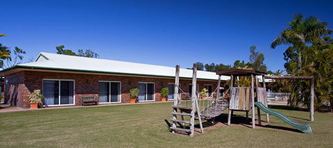 Charters Towers Heritage Lodge - Airlie Beach Holiday 0