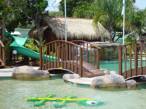 East's Ocean Shores Holiday Park - Airlie Beach Holiday 0