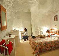 Pjs Underground - Airlie Beach Holiday