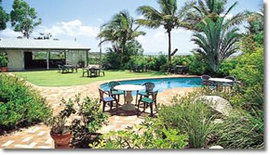 Camelot Motel - Airlie Beach Holiday 0