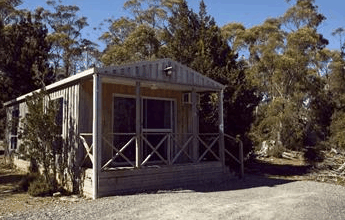 Cosy Cabins Cradle Mountain - Airlie Beach Holiday