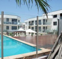 Bayview Beachfront Apartments - Airlie Beach Holiday