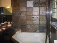 Hanleys Creek NSW Airlie Beach Holiday