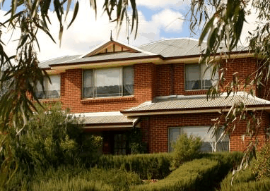The Grandhouse York - Airlie Beach Holiday
