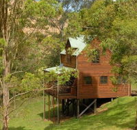 Hookes Creek Forest Retreat - Airlie Beach Holiday