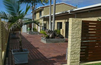 Sandcastle Motel - Airlie Beach Holiday 3