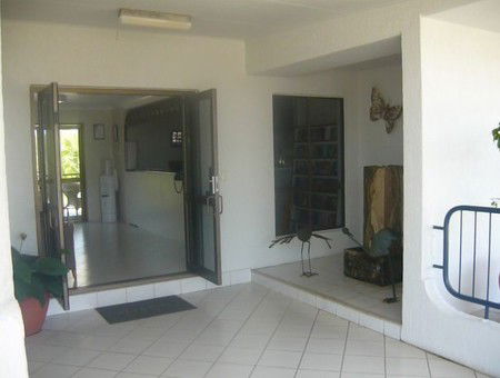 L'Amor Holiday Apartments - Airlie Beach Holiday 1