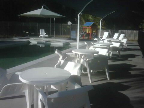 L'Amor Holiday Apartments - Airlie Beach Holiday 5