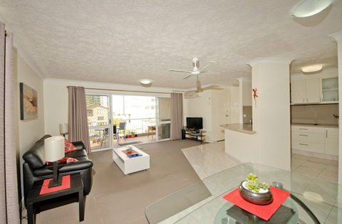 Jubilee Views Luxury Apartments - Airlie Beach Holiday 1