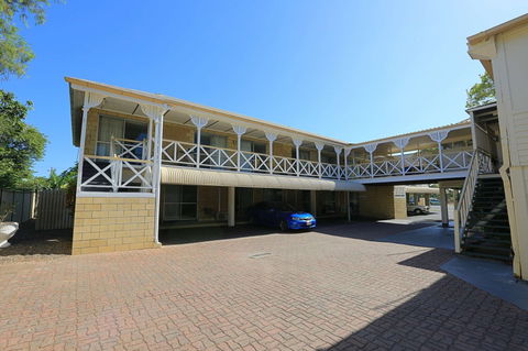 Alexandra Park Motor Inn - Airlie Beach Holiday 1