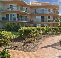Surfside On The Beach - Airlie Beach Holiday