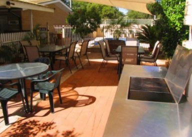 White Gum Motel - Airlie Beach Holiday 1