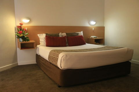 The Diplomat Motel - Airlie Beach Holiday 3