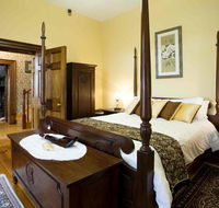 The Stone House - Perth TAS - Airlie Beach Holiday