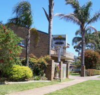 Beachfront Units Merimbula - Airlie Beach Holiday