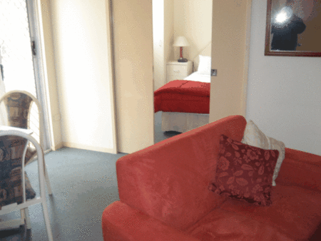 St Lucia Gardens - Airlie Beach Holiday