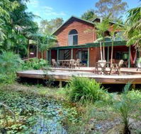 Planula - Airlie Beach Holiday