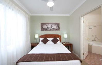 Pokolbin Hills Chateau Resort - Airlie Beach Holiday 1