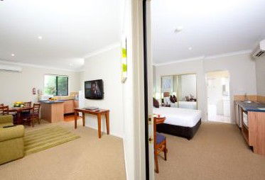 Pokolbin Hills Chateau Resort - Airlie Beach Holiday 2