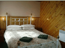 Bicheno Gaol Cottages - Airlie Beach Holiday 4