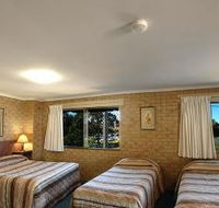Tweed Harbour Motor Inn - Airlie Beach Holiday