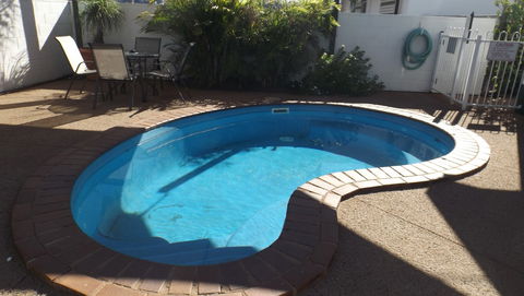 Central Point Motel - Airlie Beach Holiday 0