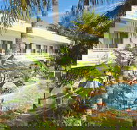 Silvester Palms Holiday Apartments - Airlie Beach Holiday