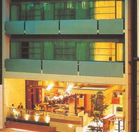 Somerset St Georges Terrace Perth - Airlie Beach Holiday