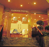 Aarons Hotel - Airlie Beach Holiday
