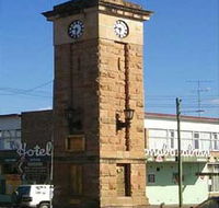 Coonabarabran Hotel - Airlie Beach Holiday