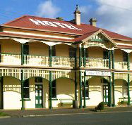 Branxholm Hotel - Airlie Beach Holiday