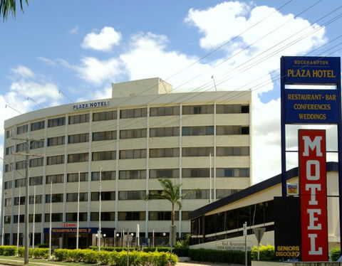Rockhampton Plaza Hotel - Airlie Beach Holiday 0