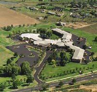Parklands Resort and Conference Centre - Airlie Beach Holiday